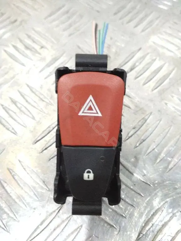Кнопка аварийки 8200214896, DELPHI