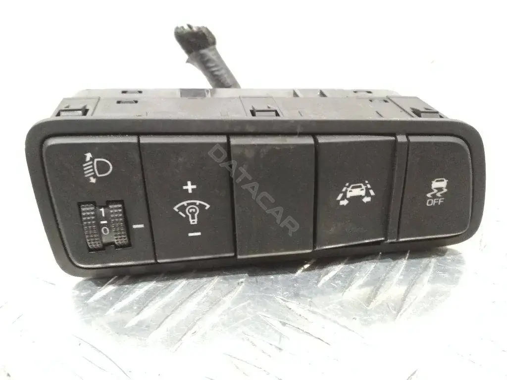 Блок кнопок 93710-D7110