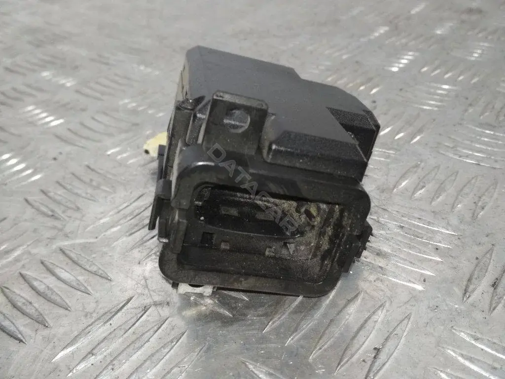 Замок зажигания 8K0909131