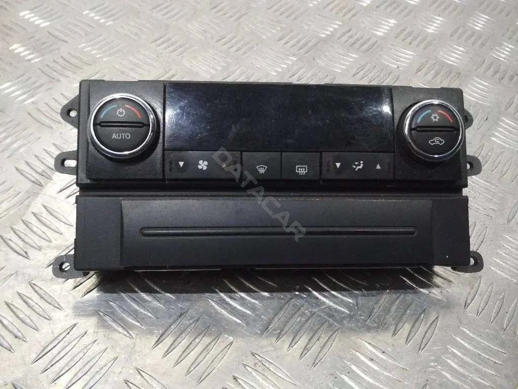 Блок управления климат-контролем P55111895AE