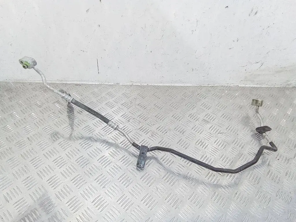 Трубка кондиционера 7L6820741