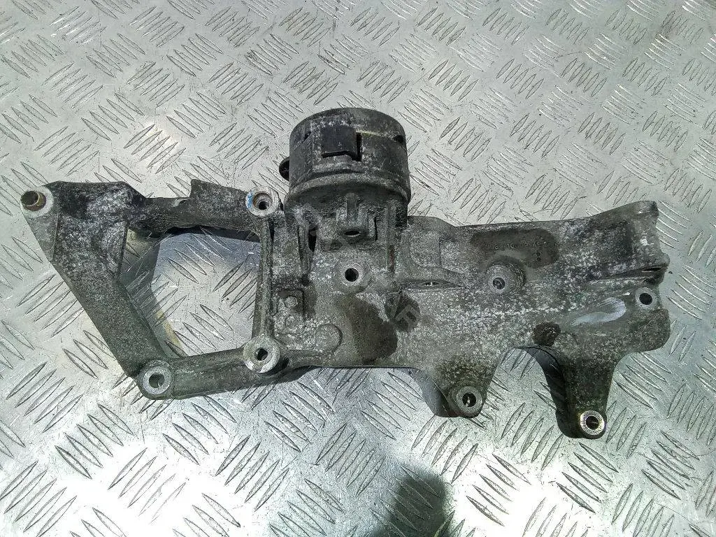 Кронштейн генератора BJ32-10039-AE