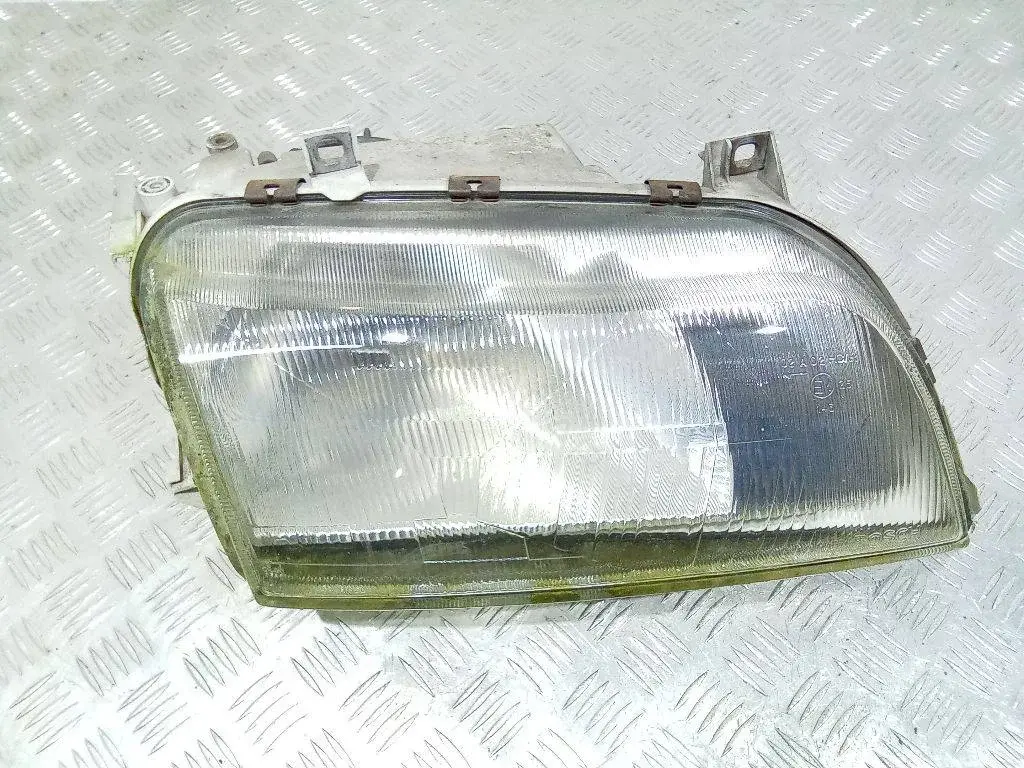 Фары 0301048302