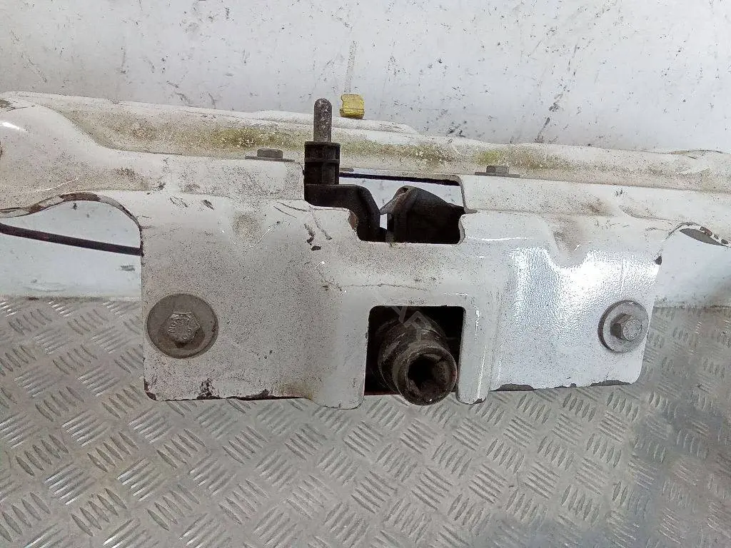 Замок капота 6C11-16774-AC