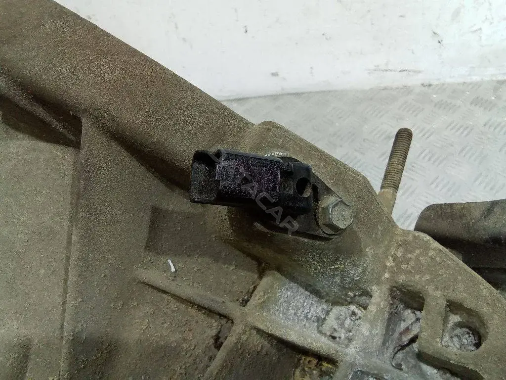 Датчик коленвала 8200373588