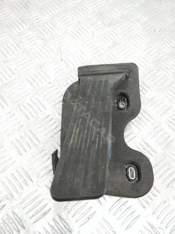 Педаль газа GHP9-41600-H