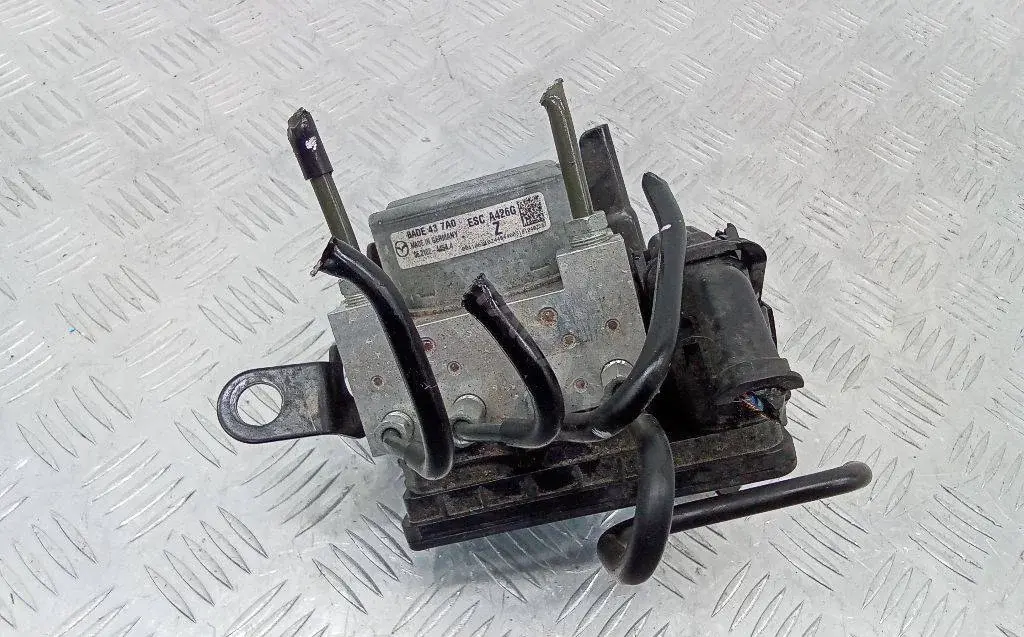 Блок управления АБС BADE437A0