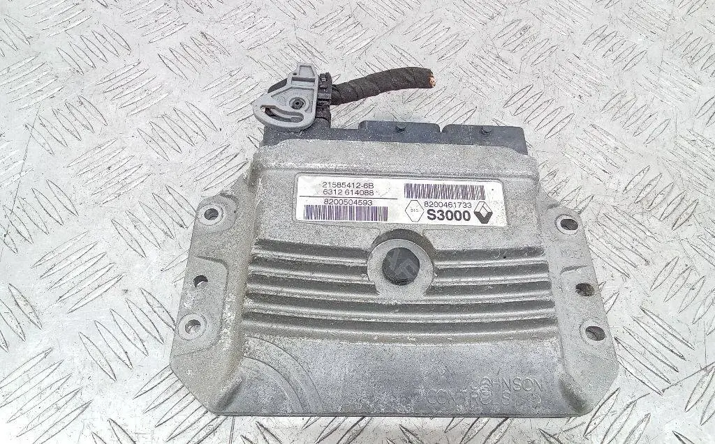 Блок управления двигателем 8200461733