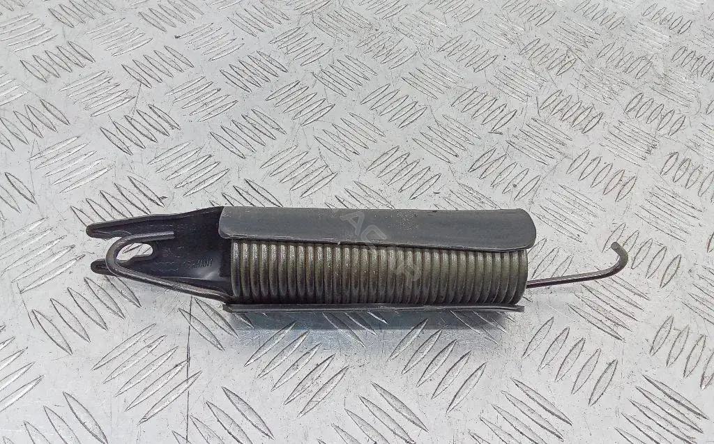 Пружина крышки багажника 8T0827339