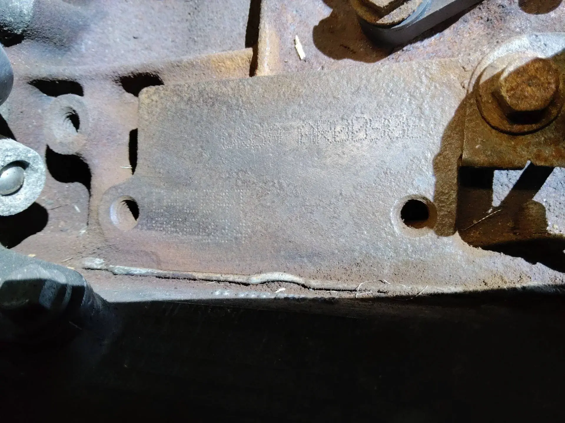 Двигатель в сборе D4204T, UKBA