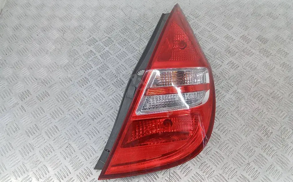 Задние фонари 924022L010