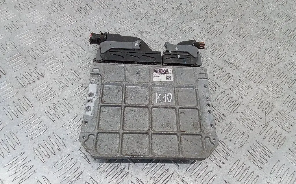 Блок управления двигателем 89661-0F150