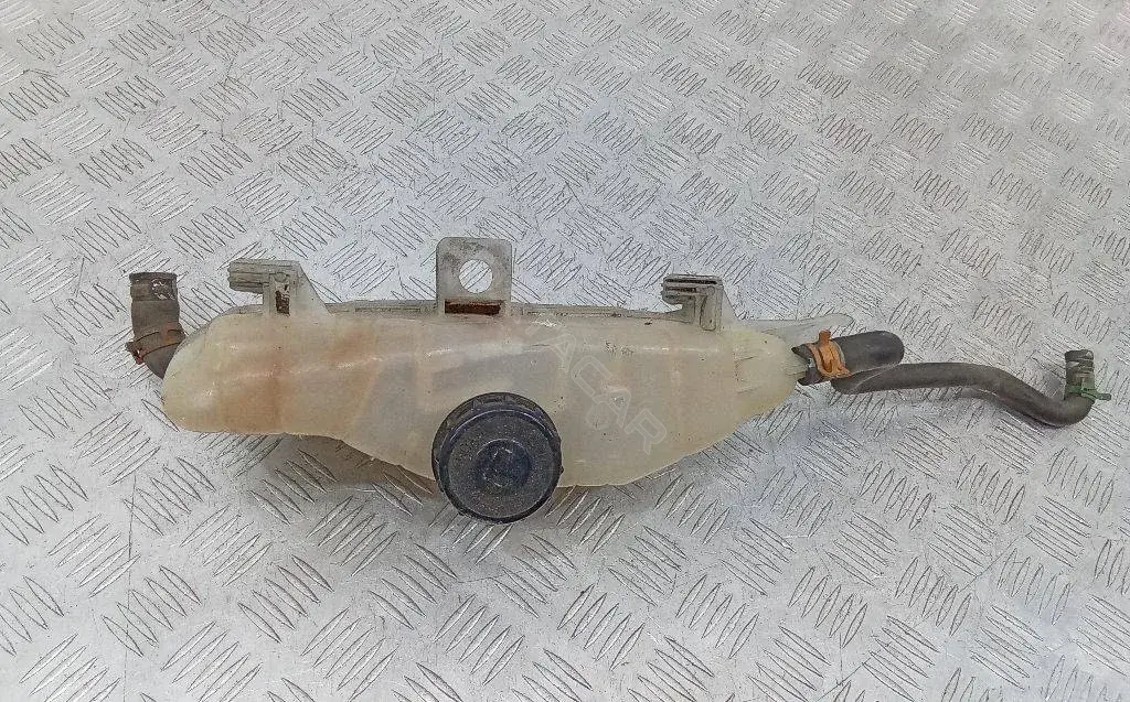 Расширительный бачок 8200149742