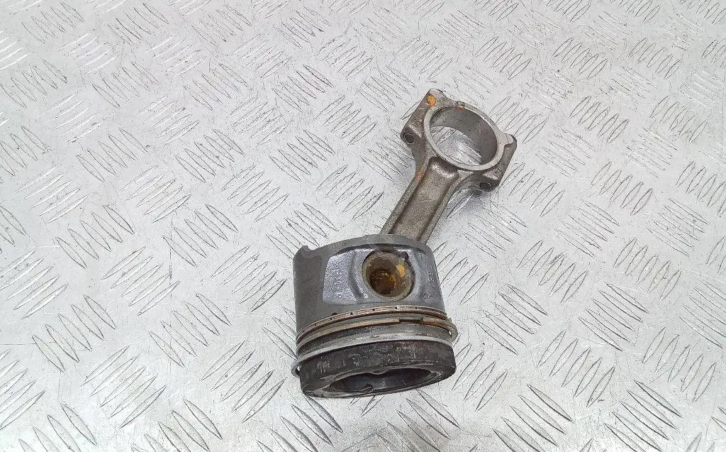 Шатун 4455666
