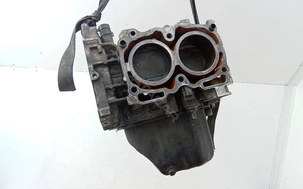 Блок цилиндров EJ20