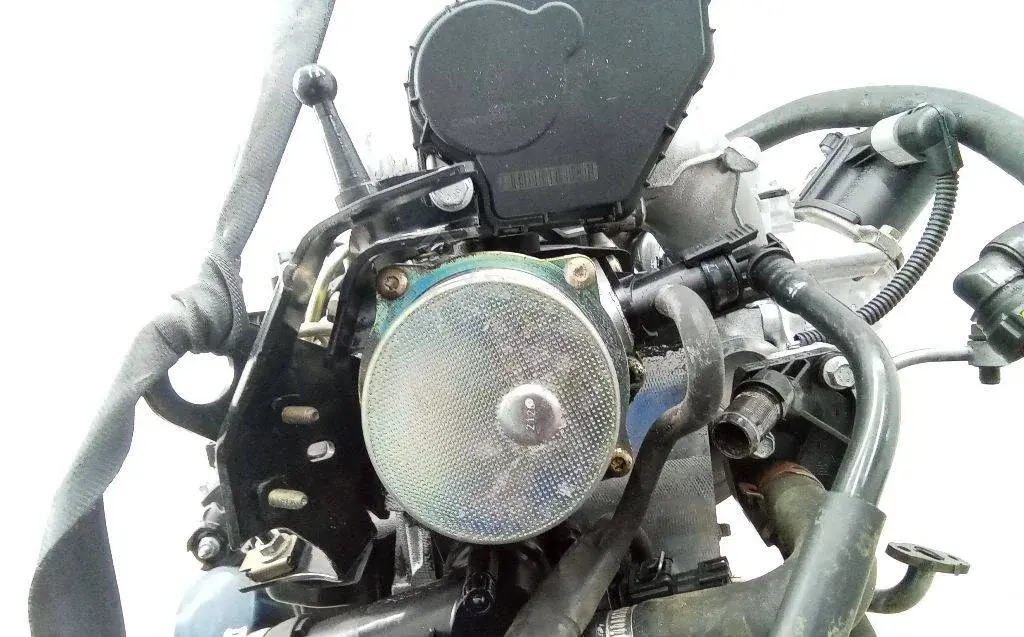 Вакуумный насос 8200521381
