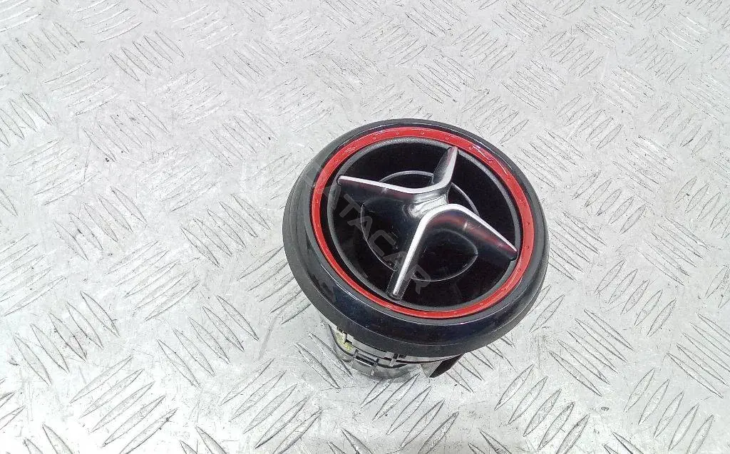 Дефлектор обдува салона A1768301054