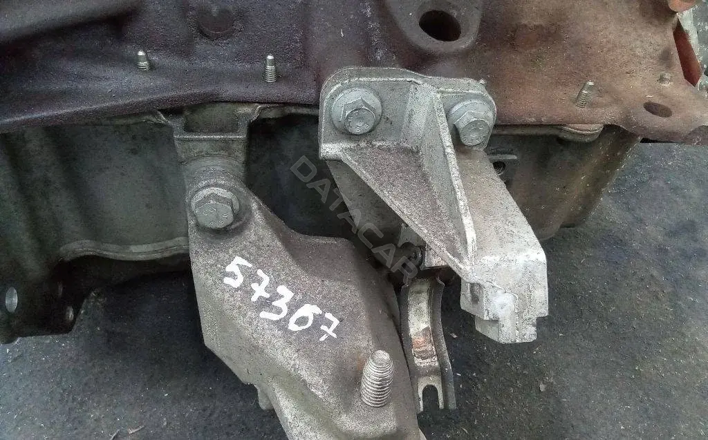 Кронштейн полуоси 4458572