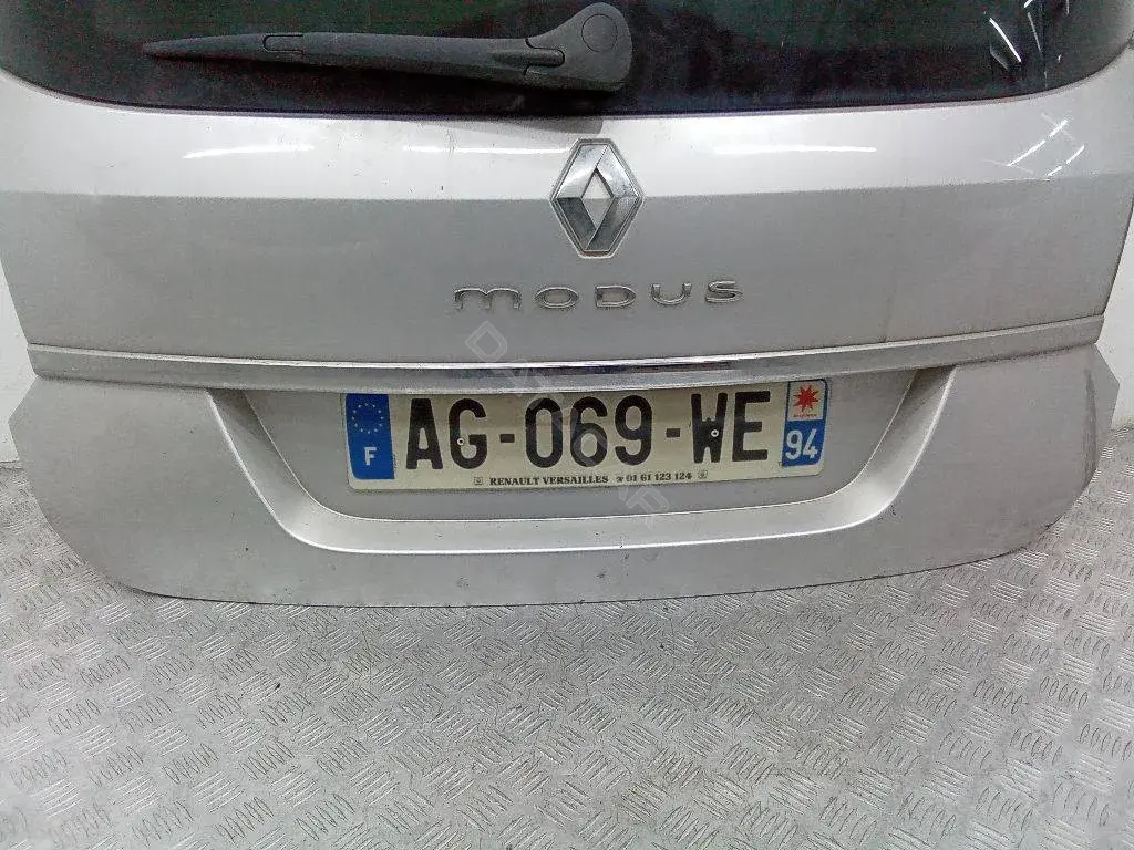 Накладка крышки багажника 4459156