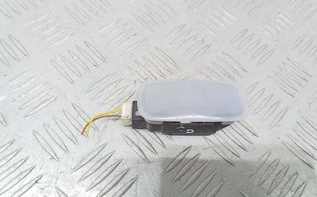 Плафон освещения салона 92620-C7000