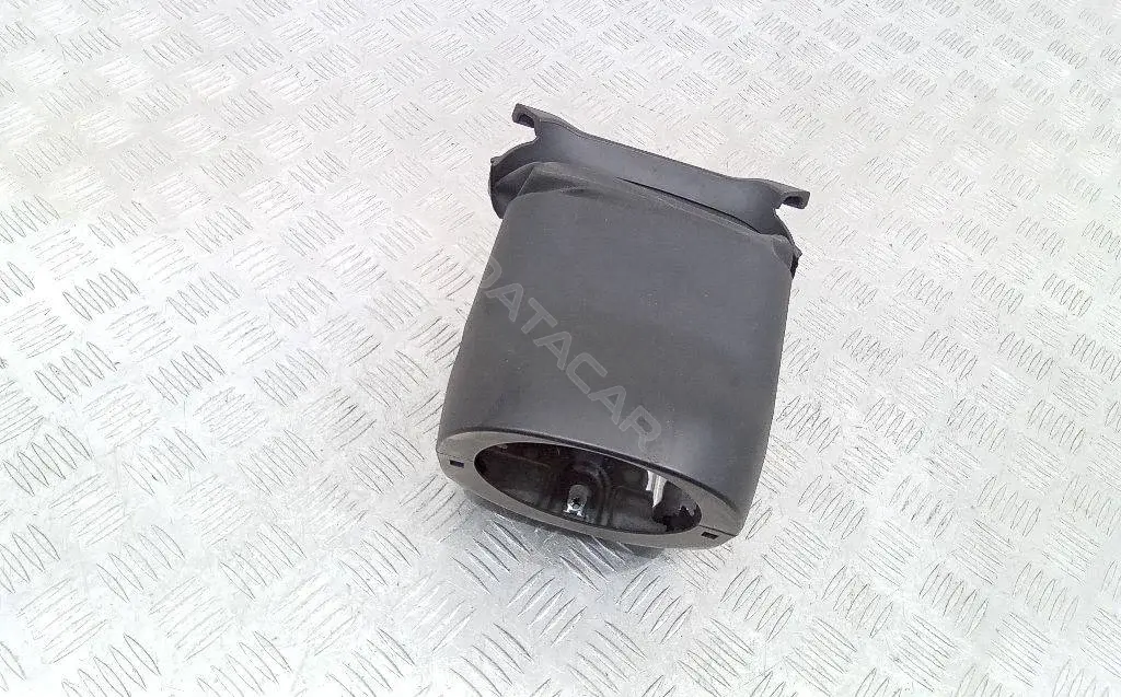 Кожух рулевой колонки 7L5857397