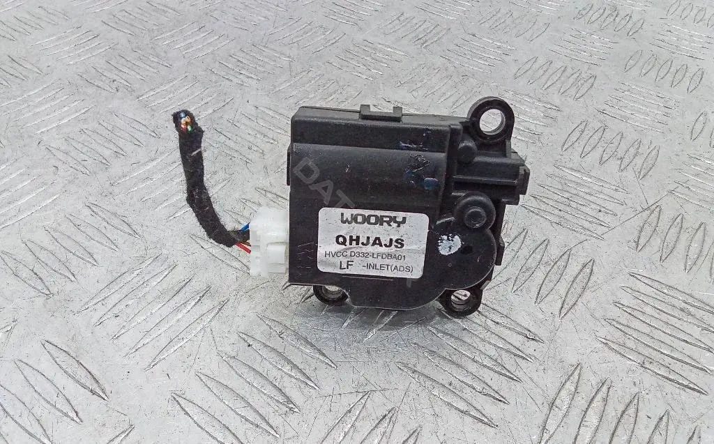 Мотор заслонки печки D332-LFDBA01