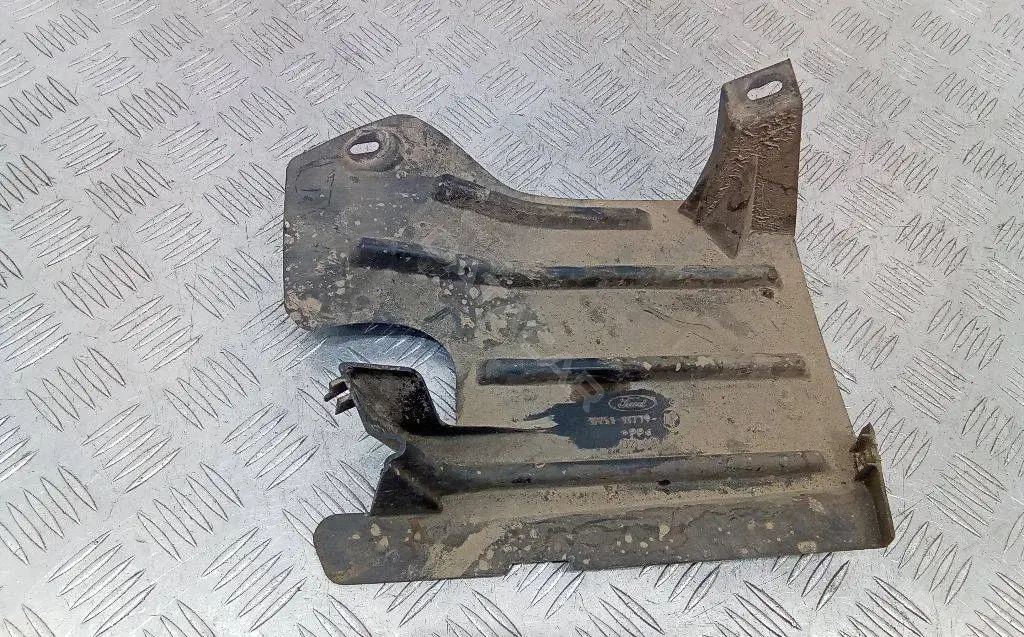 Защита днища 3M51-11779-AF