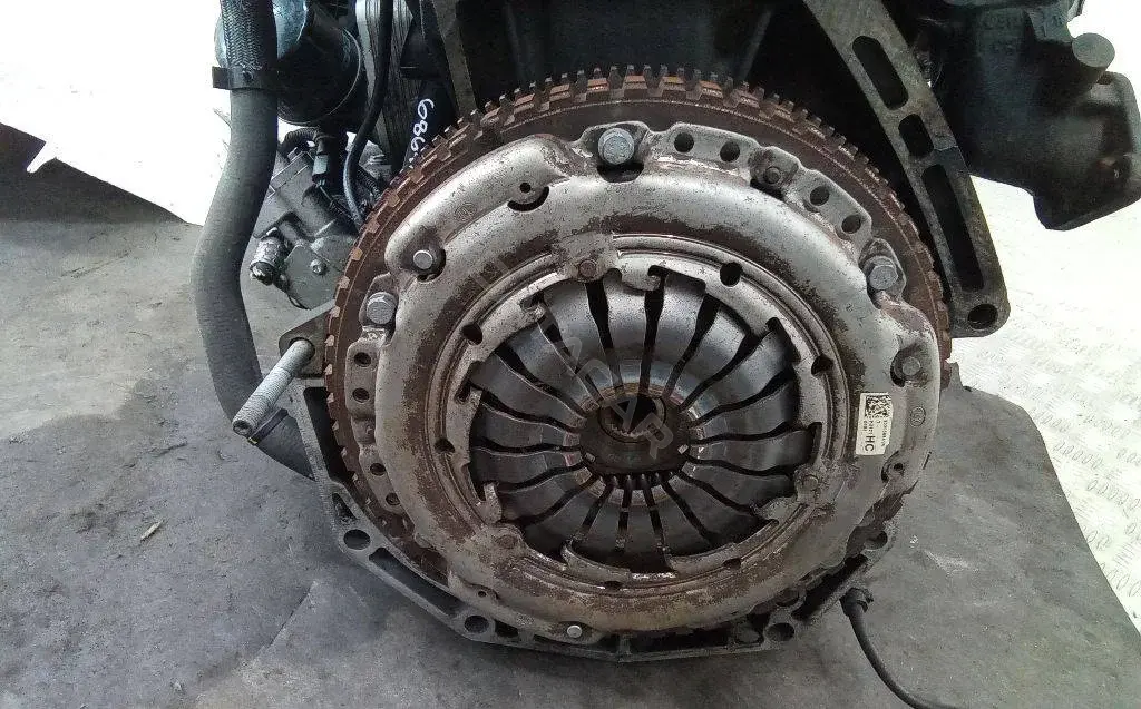 Комплект сцепления 301019310R