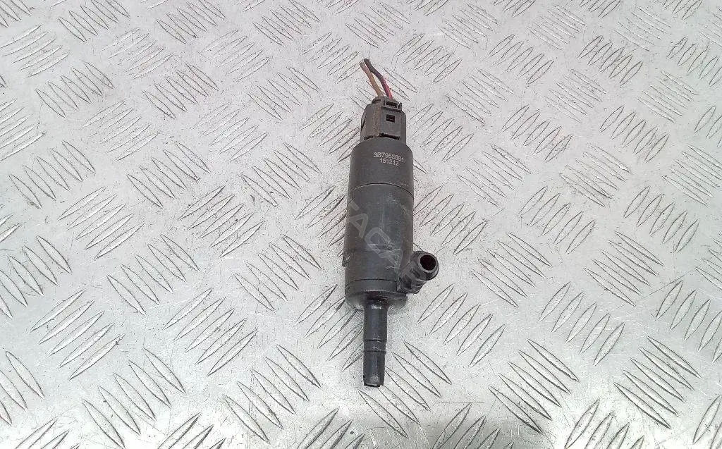 Насос омывателя 3B7955681