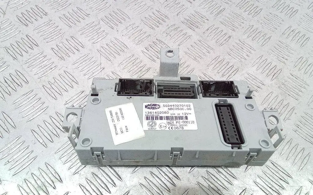 Блок BSI 1361402080