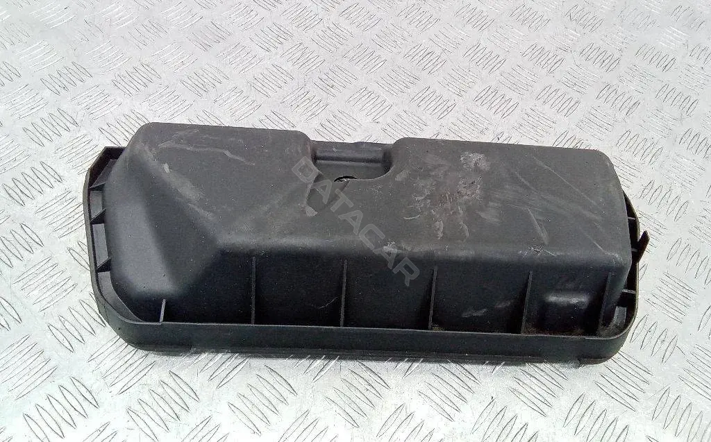Декоративная крышка двигателя 8200397655