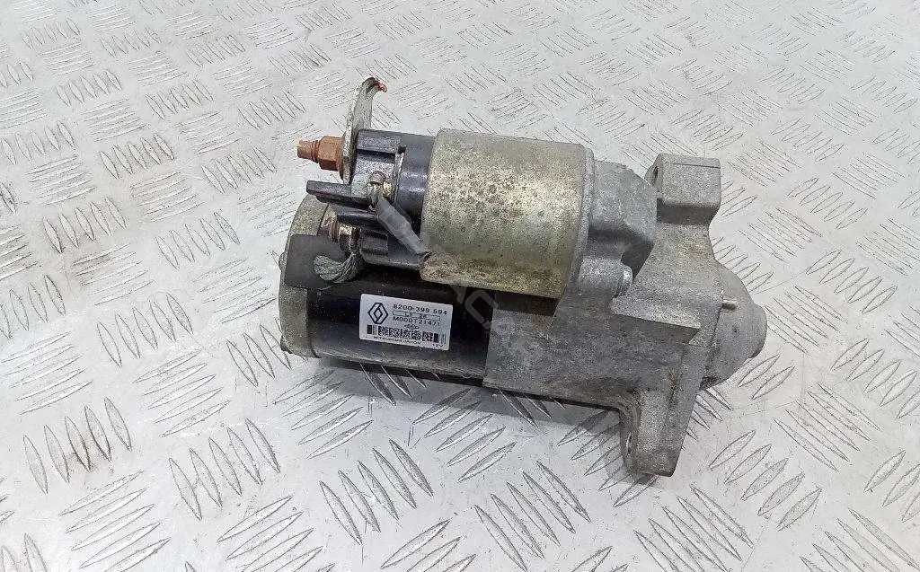 Стартер 8200399594