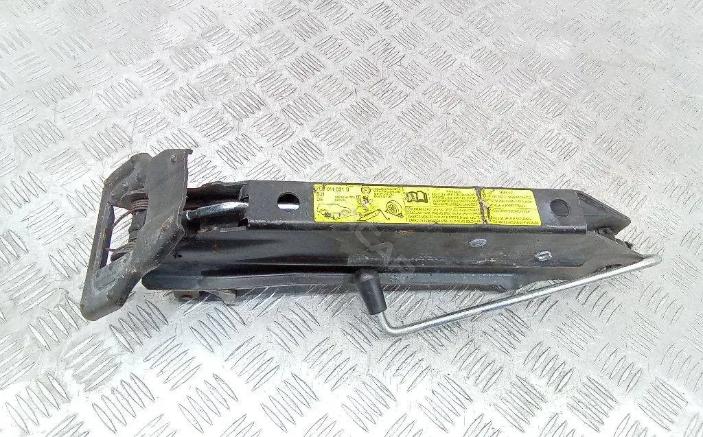 Домкраты 7L0011031