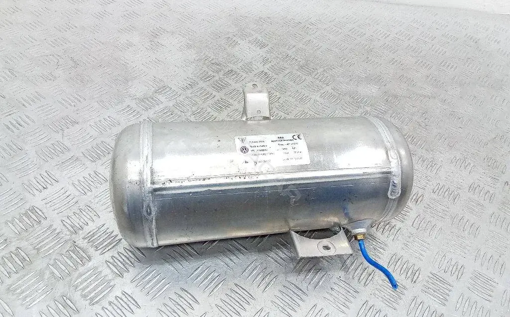 Ресивер пневмоподвески 7L0616202
