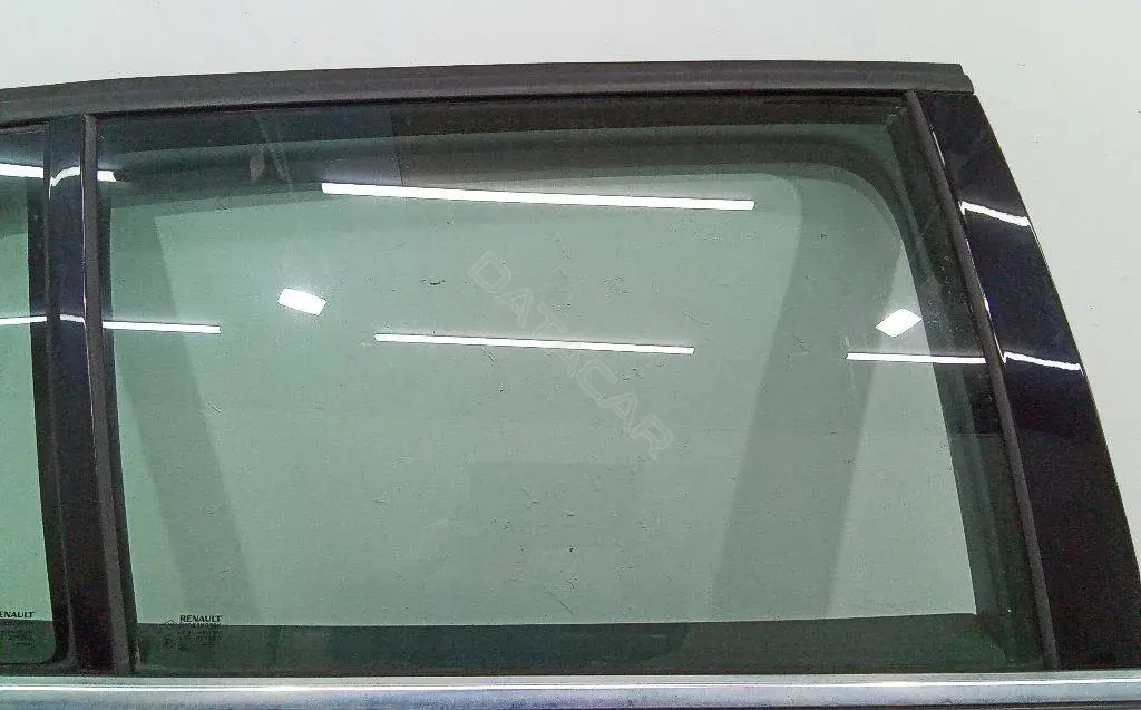 Стекло двери 43R-001582