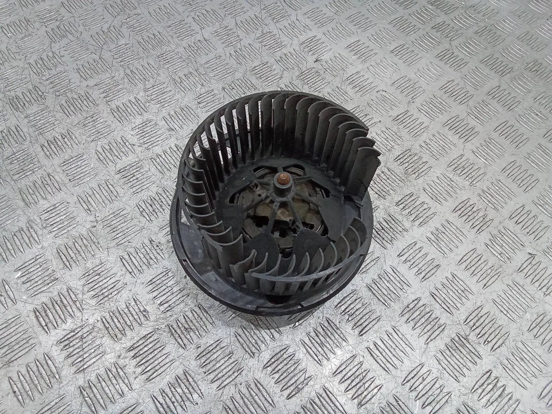 Моторчик печки 1K1820015F
