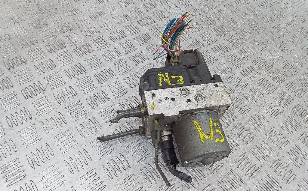 Блок управления АБС 89541-0F010