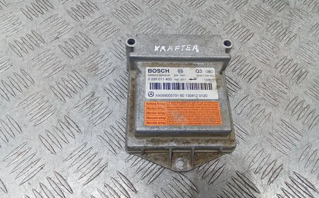 Блок управления подушками безопасности A9069005701