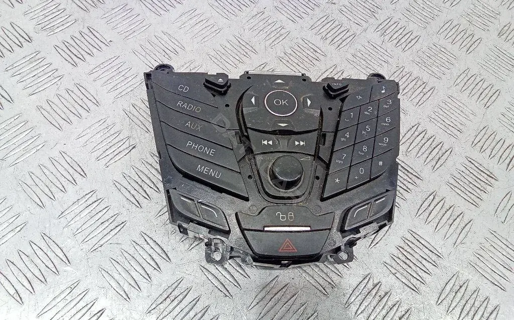 Панель управления магнитолой AM5T18K811BE
