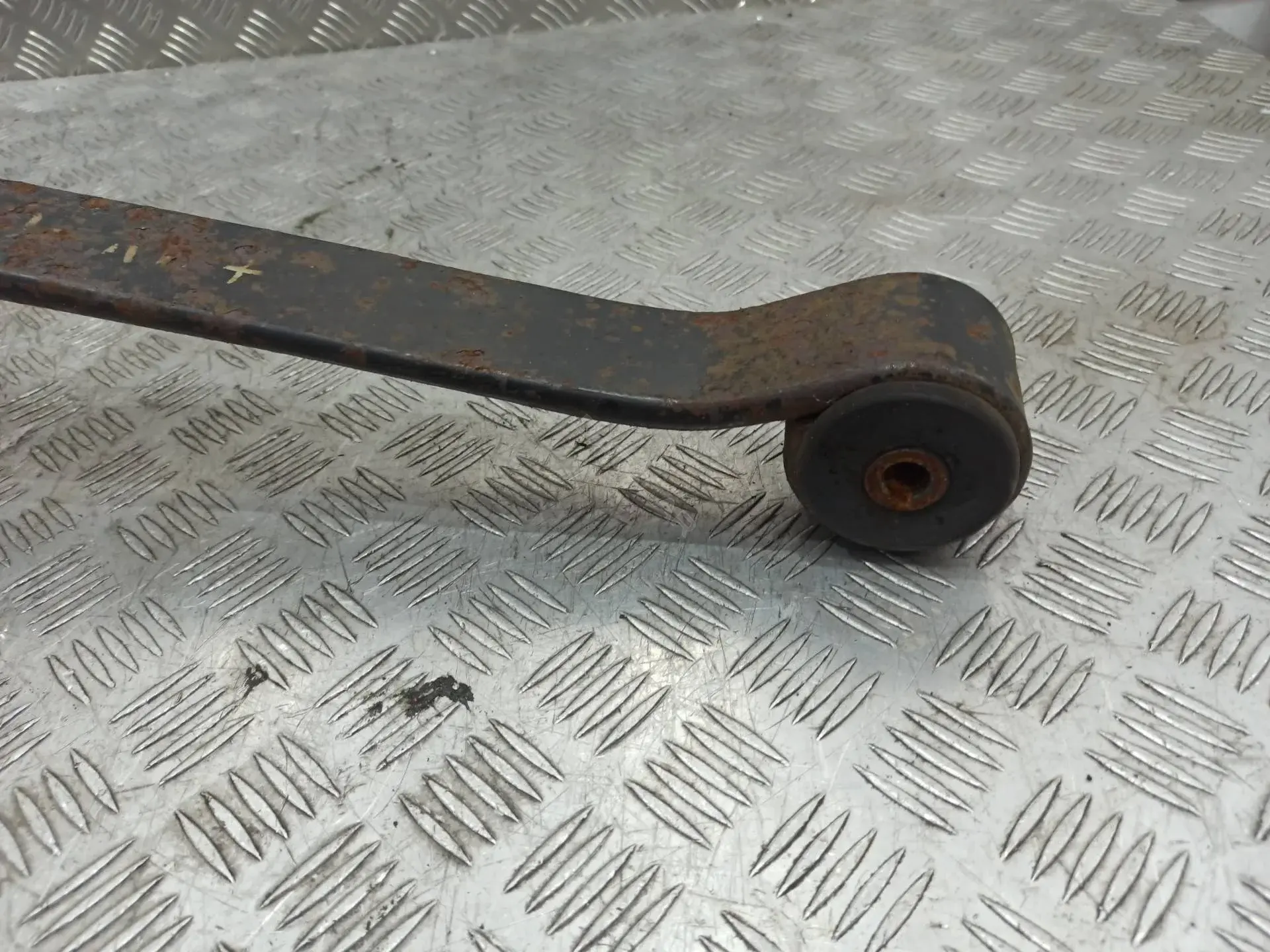 Рессора FK215560AA