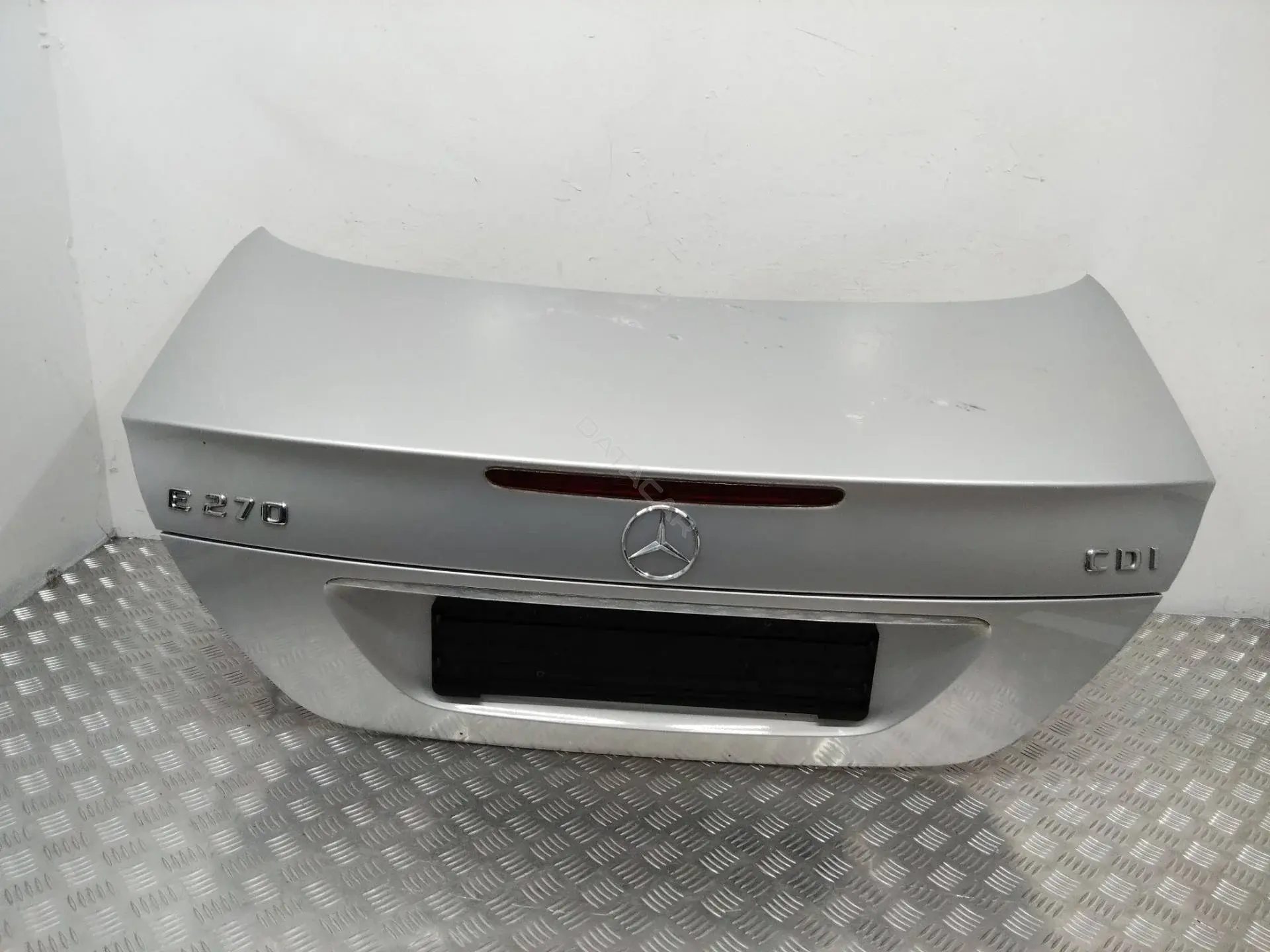 Крышка багажника 5200771