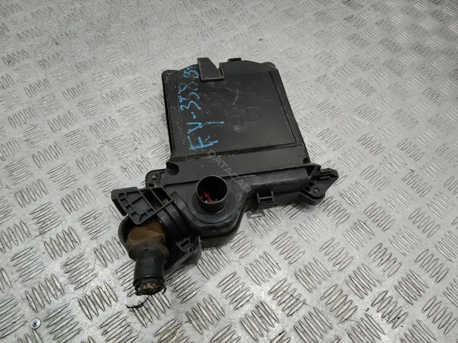 Блок управления двигателем K157075M000