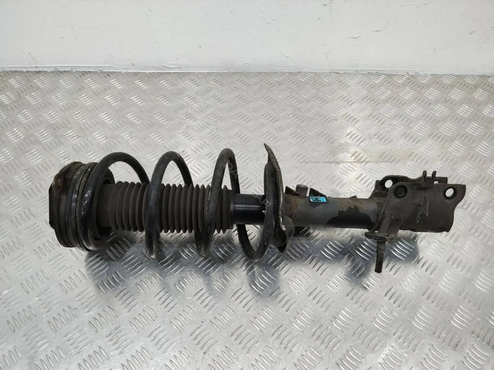 Амортизаторы 89220021L