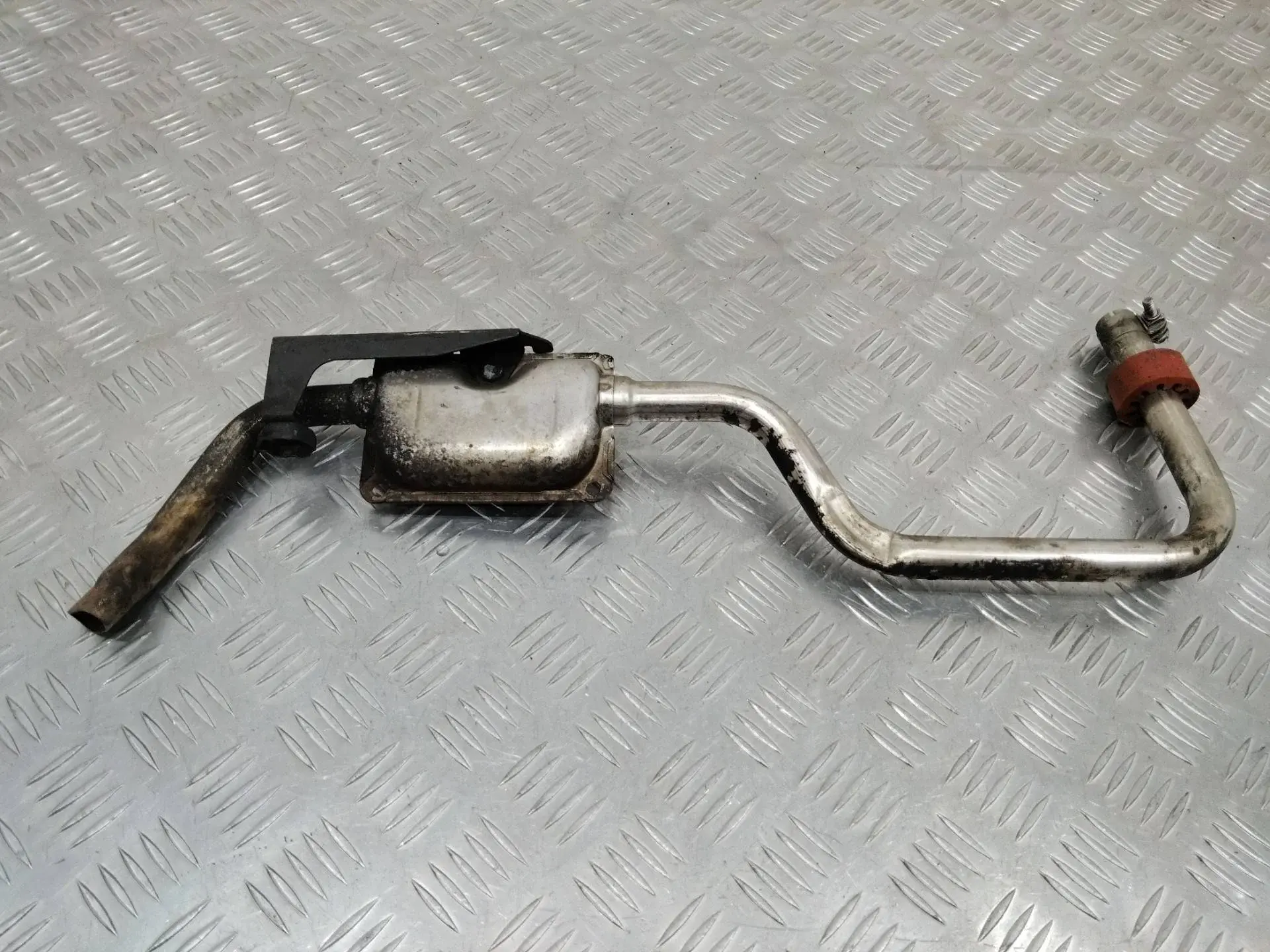 Глушитель автономного отопителя 7L0819084C