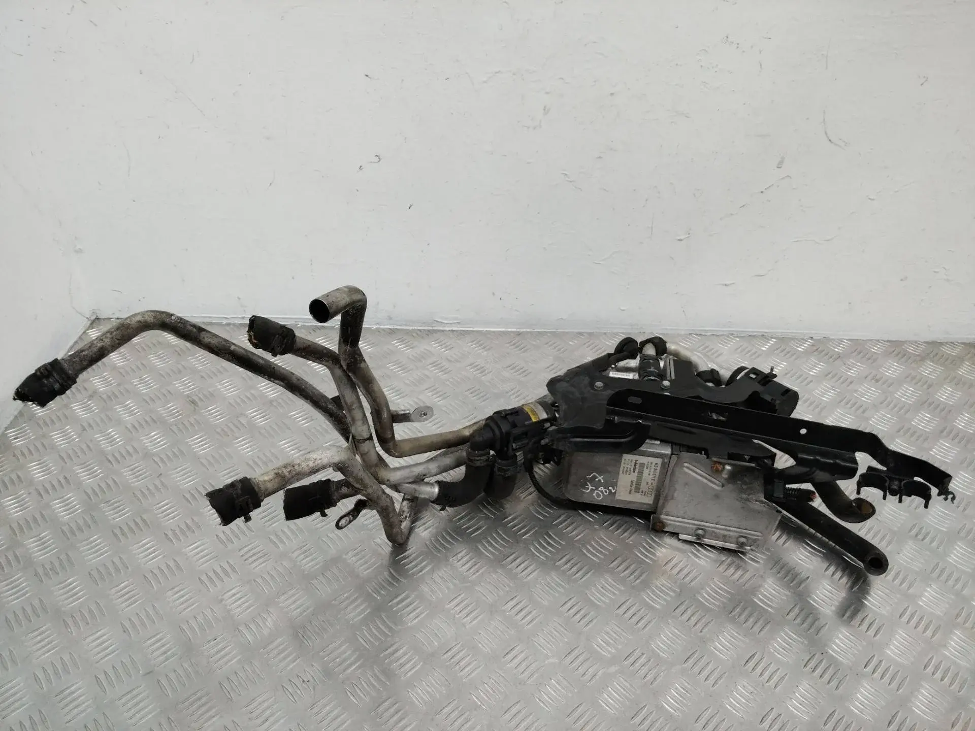 Автономный отопитель 4L0815071