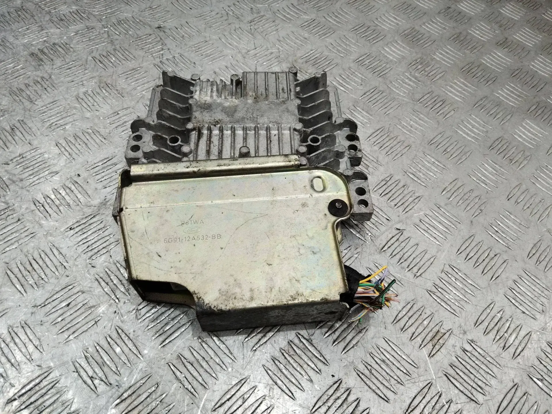 Блок управления двигателем 6G91-12A532-BB