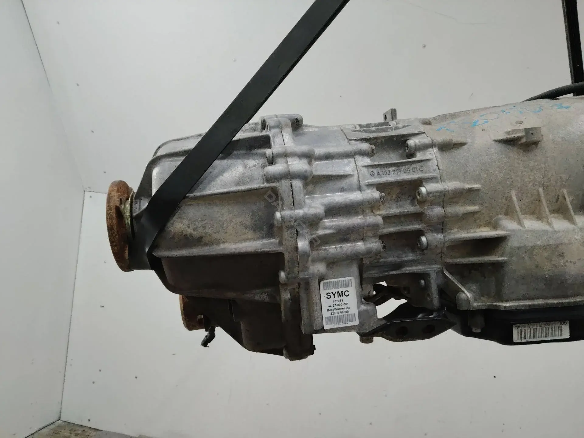 Раздаточная коробка A1632710501