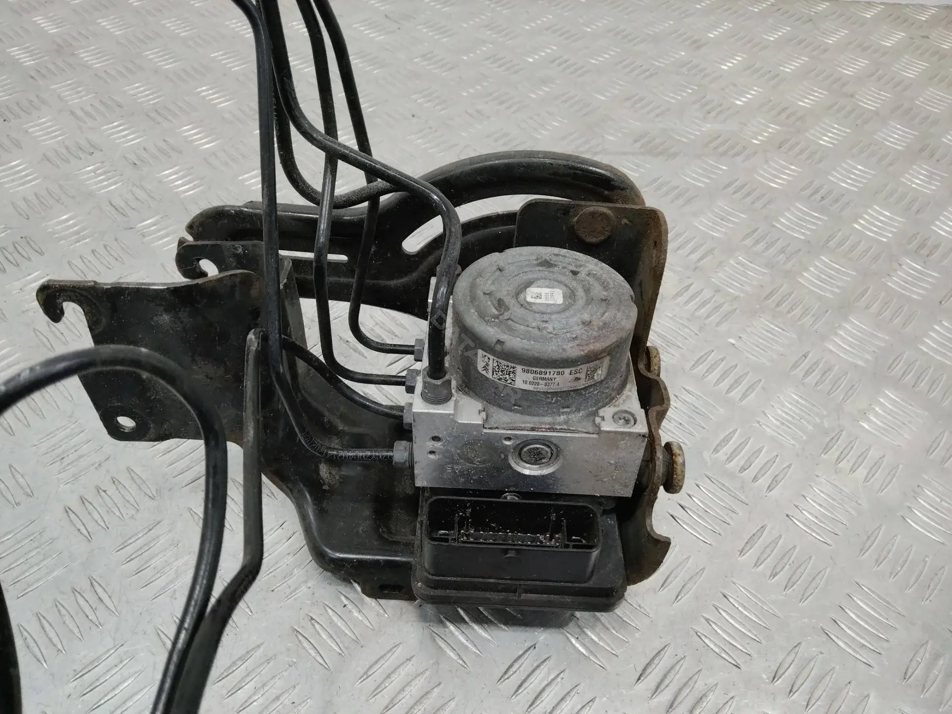 Блок управления АБС 9806891780
