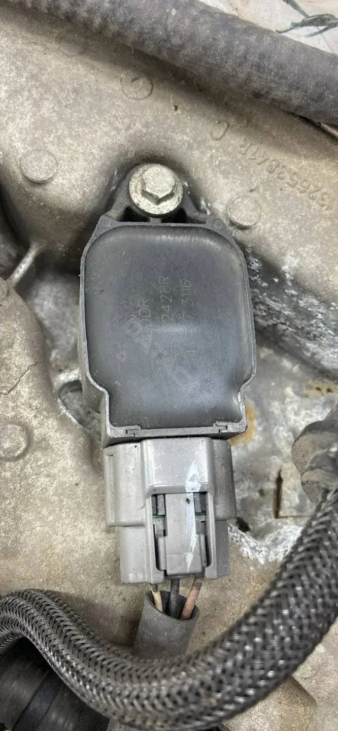Катушка зажигания 224332428R