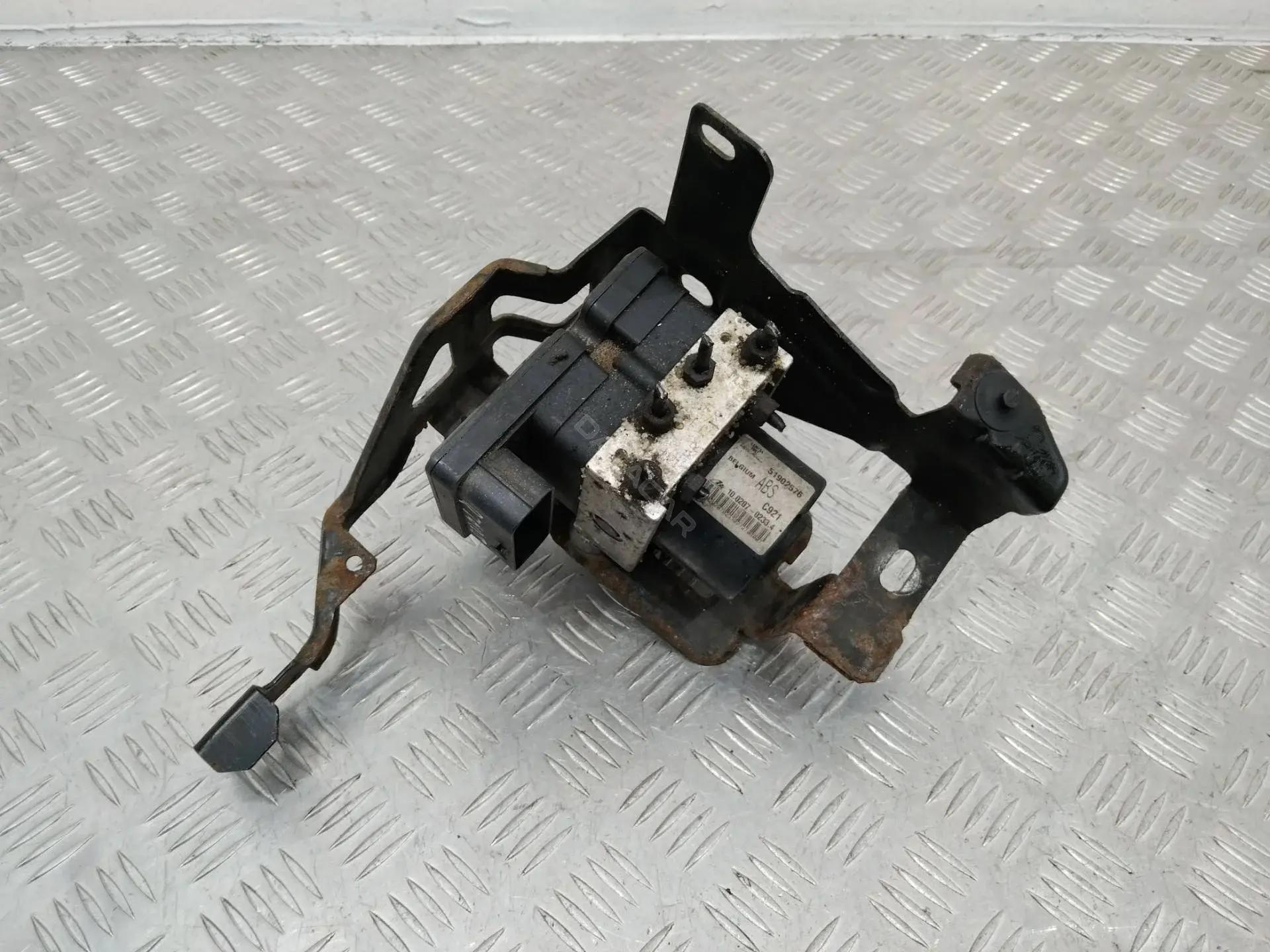 Блок управления АБС 51902576
